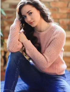 Elite escort service in Dhakuria for home and hotel visits